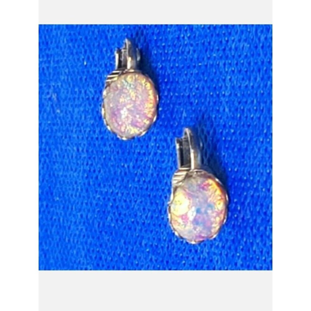 VINTAGE Clip-on Earrings Glass Faux Fire Opal